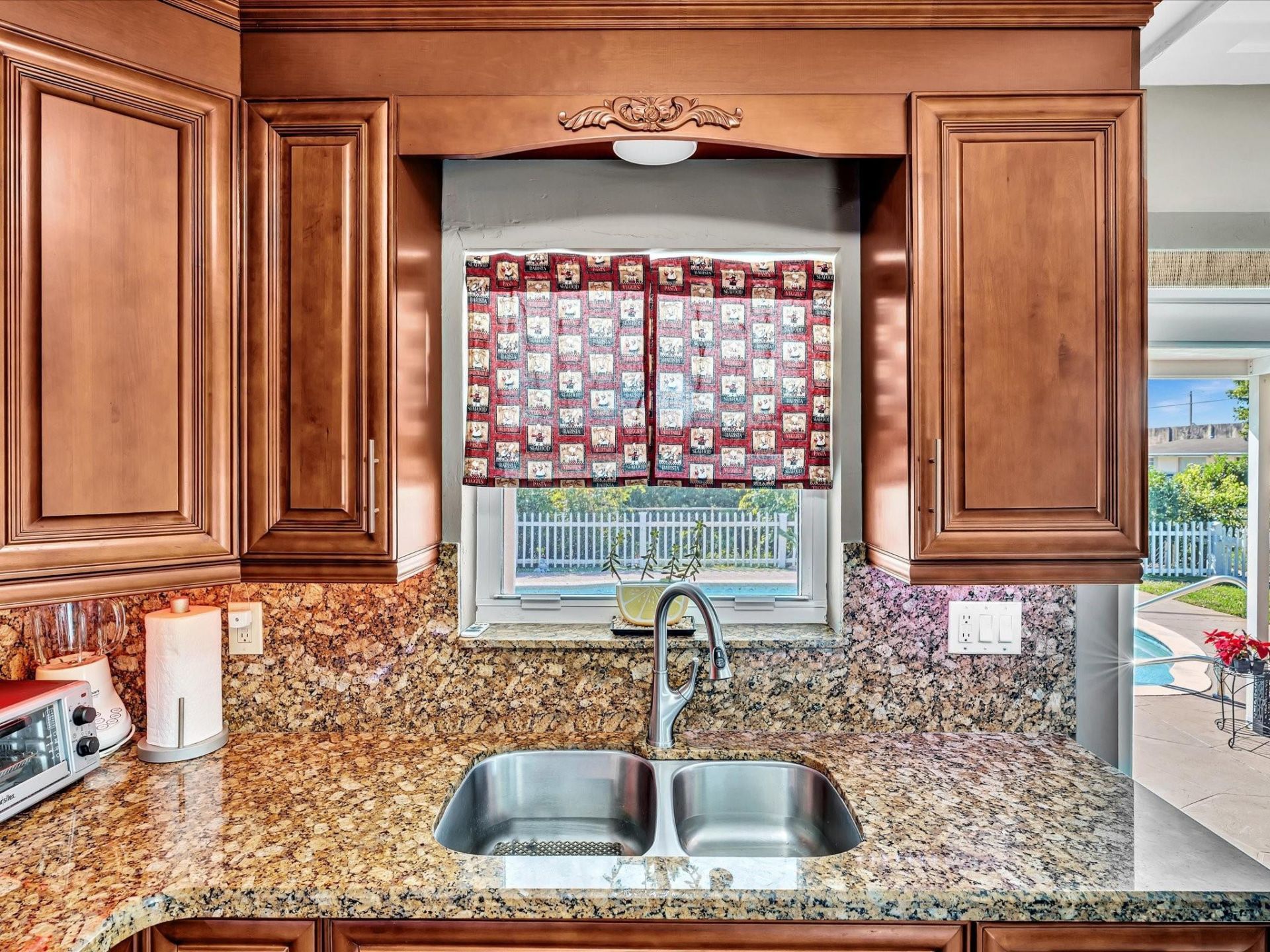 5180 SW 13th Street, Plantation, FL 33317 Photo