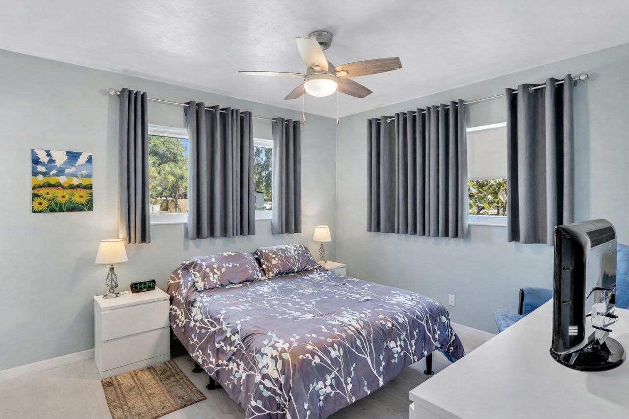 5180 SW 13th Street, Plantation, FL 33317 Photo