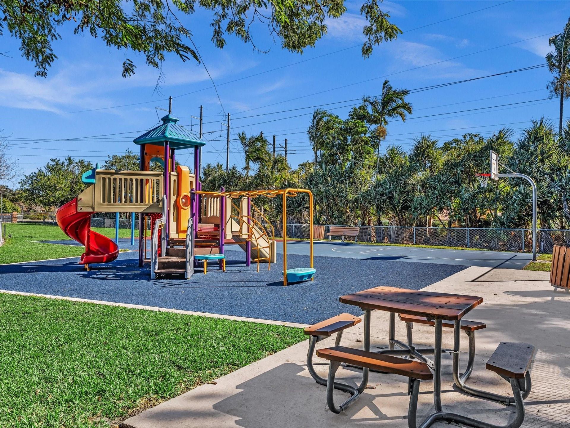 5180 SW 13th Street, Plantation, FL 33317 Photo