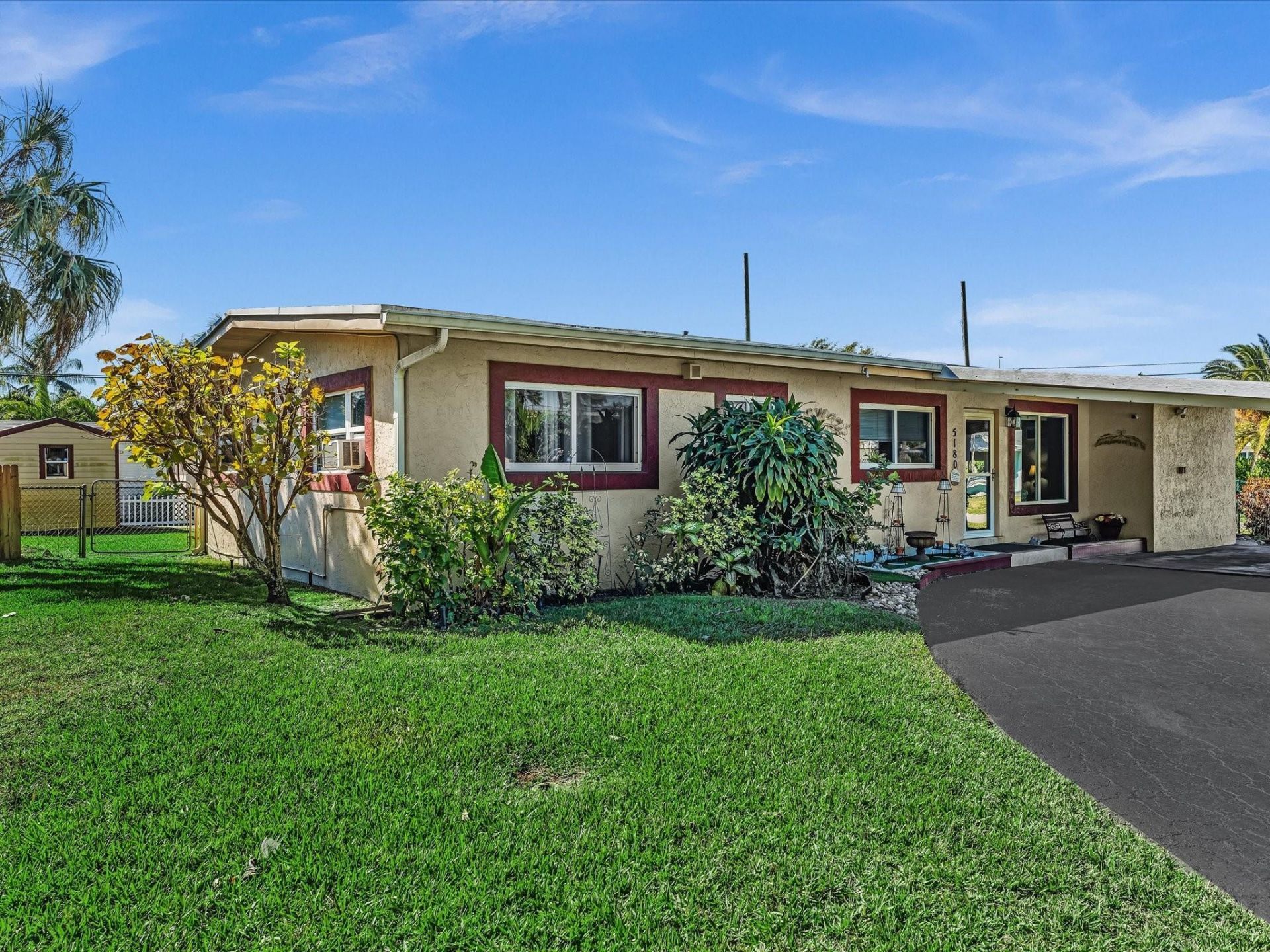 5180 SW 13th Street, Plantation, FL 33317 Photo