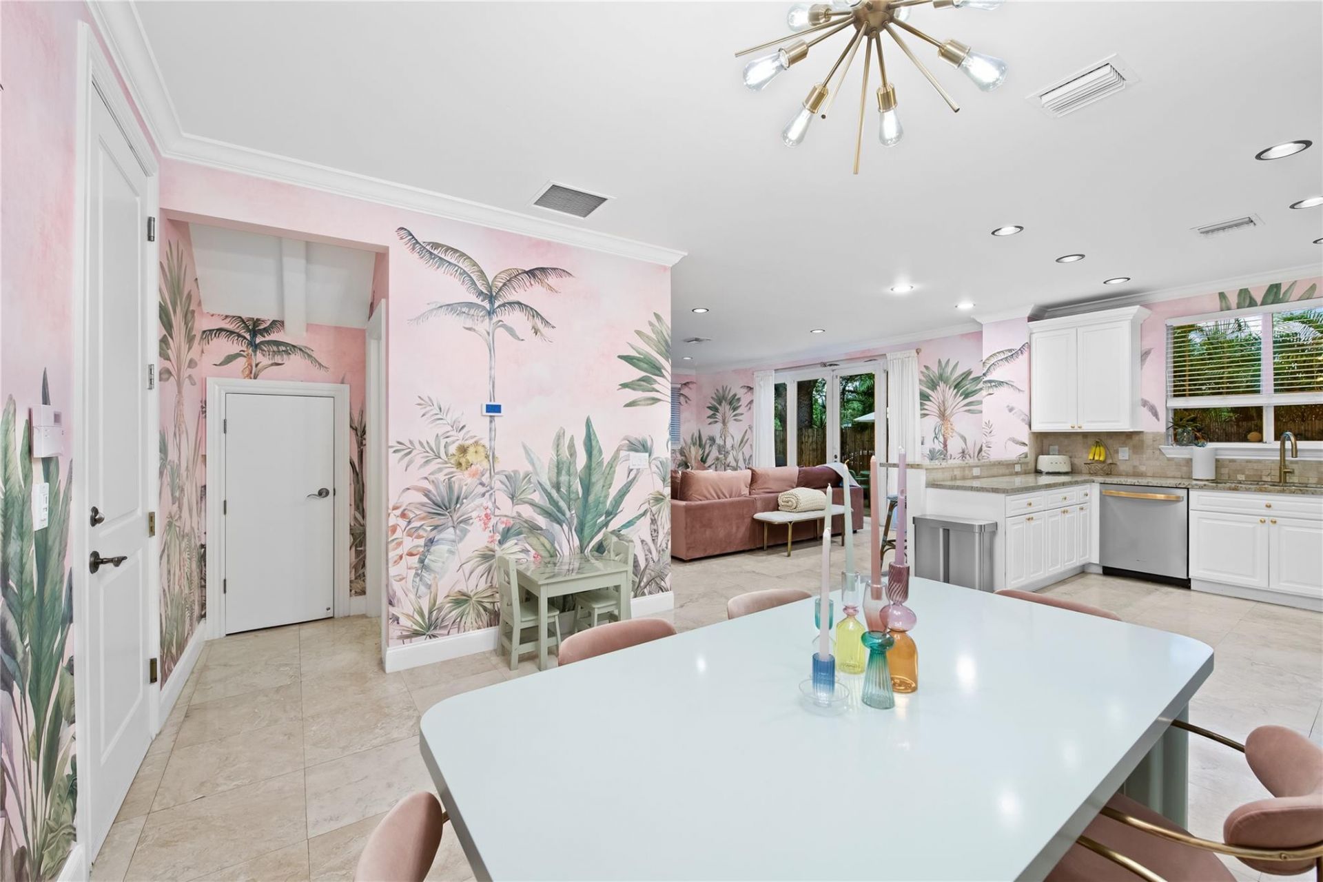 1703 NE 11th Street, Unit 1703, Fort Lauderdale, FL 33304 Photo