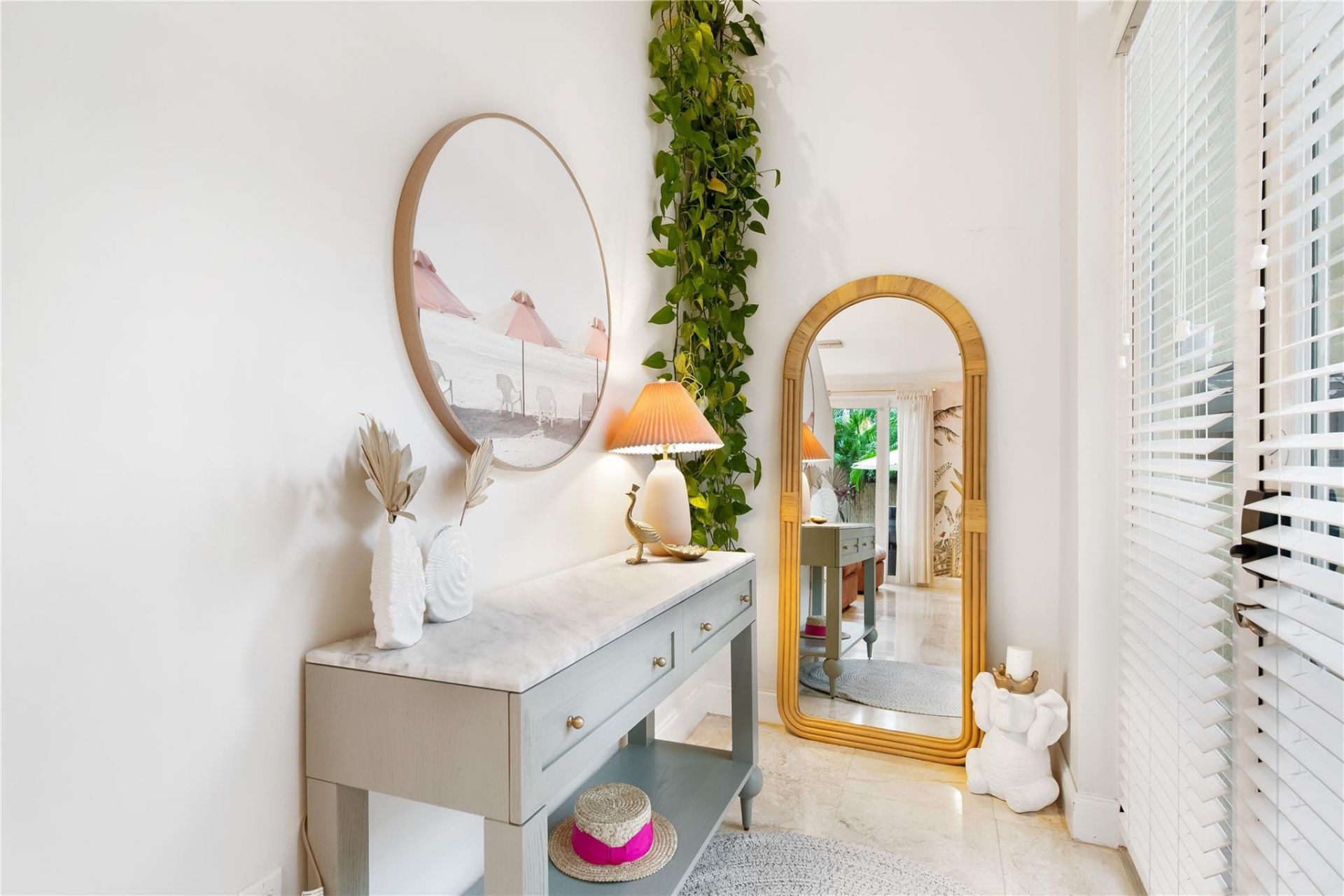 1703 NE 11th Street, Unit 1703, Fort Lauderdale, FL 33304 Photo