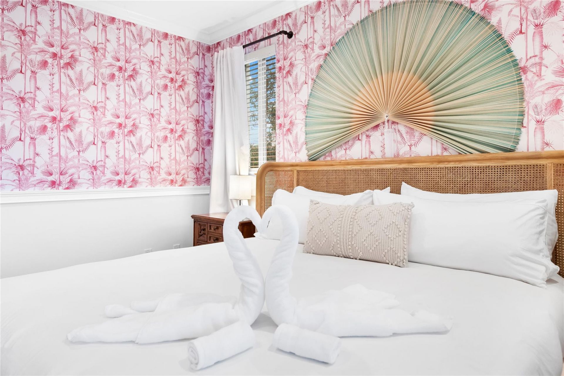 1703 NE 11th Street, Unit 1703, Fort Lauderdale, FL 33304 Photo