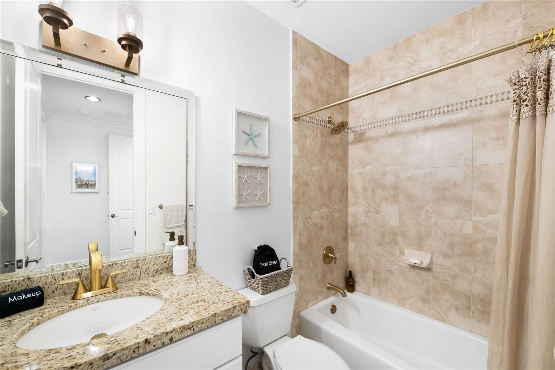 1703 NE 11th Street, Unit 1703, Fort Lauderdale, FL 33304 Photo