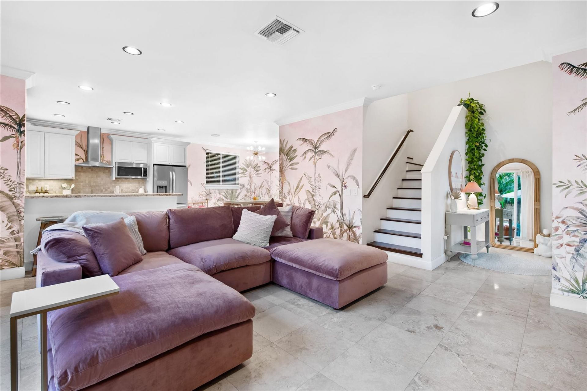 1703 NE 11th Street, Unit 1703, Fort Lauderdale, FL 33304 Photo