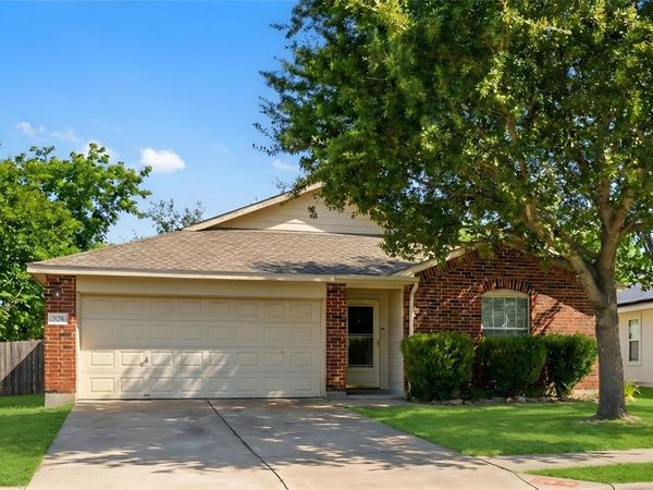 709 Lavaca LOOP, Elgin, TX 78621