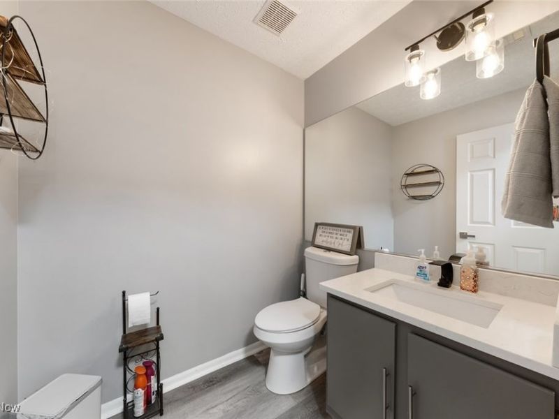 868 Tollis Parkway, Unit A-L, Broadview Heights, OH 44147 Photo 17