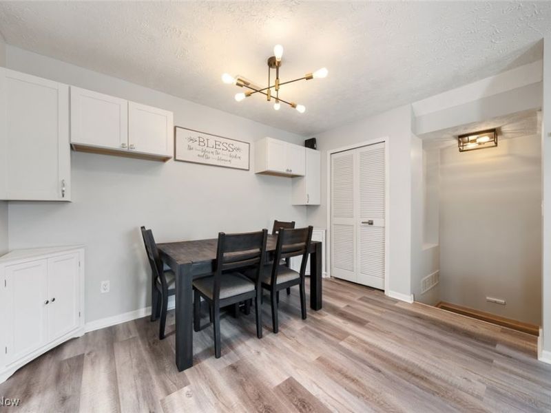 868 Tollis Parkway, Unit A-L, Broadview Heights, OH 44147 Photo 7