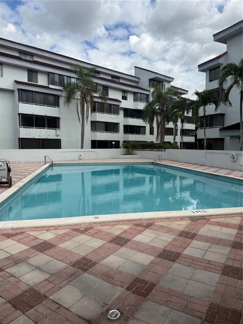 8205 SW 152nd Ave, Unit F-314, Miami, FL 33193 Photo