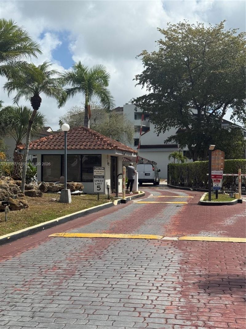 8205 SW 152nd Ave, Unit F-314, Miami, FL 33193 Photo