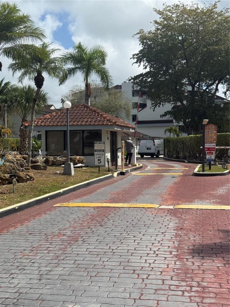 8205 SW 152nd Ave, Unit F-314, Miami, FL 33193 Photo