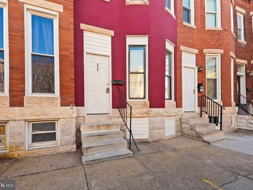 225 N Luzerne Avenue, Baltimore, MD 21224 Main Photo
