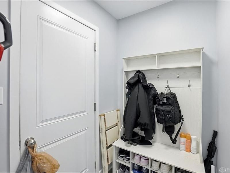 2818 Ridge View Court, Xenia, OH 45385 Photo 12