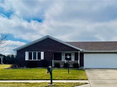 939 Calmer Ernst Boulevard, Brookville, OH 45309