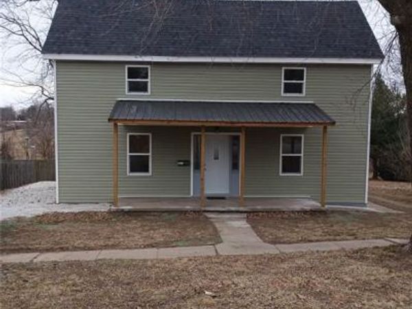 107 N Evans, Armstrong, MO 65230