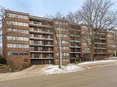 600 4th Street SW, Unit 402, Rochester, MN 55902