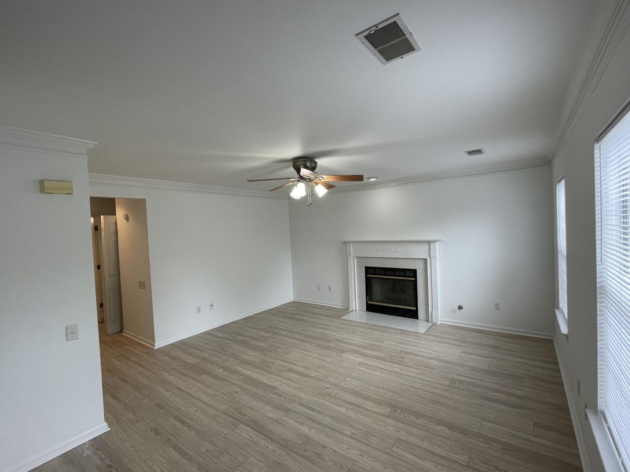 4865 Habersham Lane Photo 12