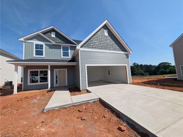 1318 Dandridge Drive, Kernersville, NC 27284