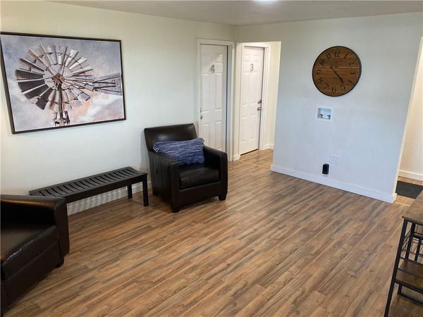 8705 E 63rd Trafficway, Kansas City, MO 64133