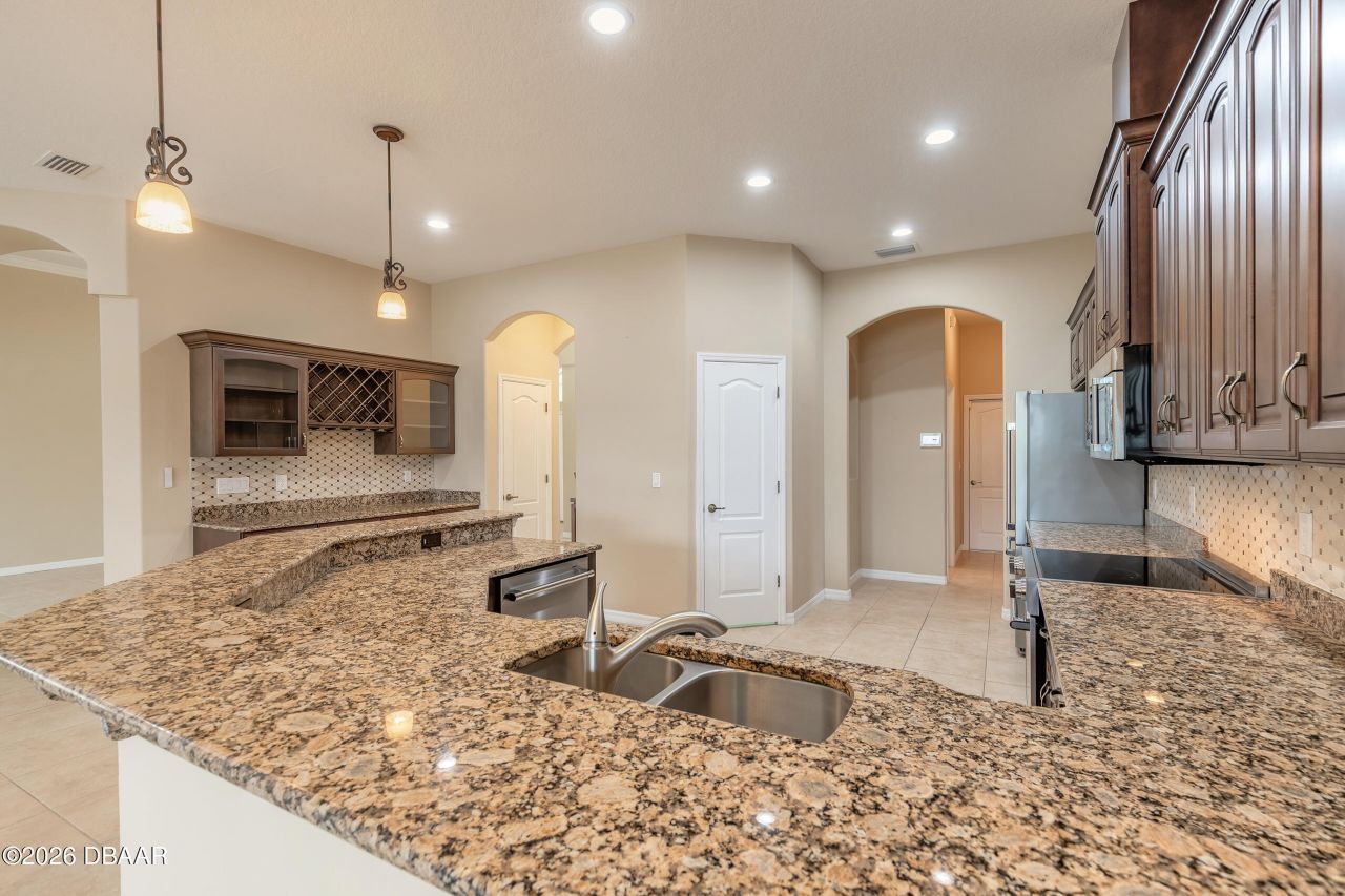 3343 W Locanda Circle, New Smyrna Beach, FL 32168 Photo