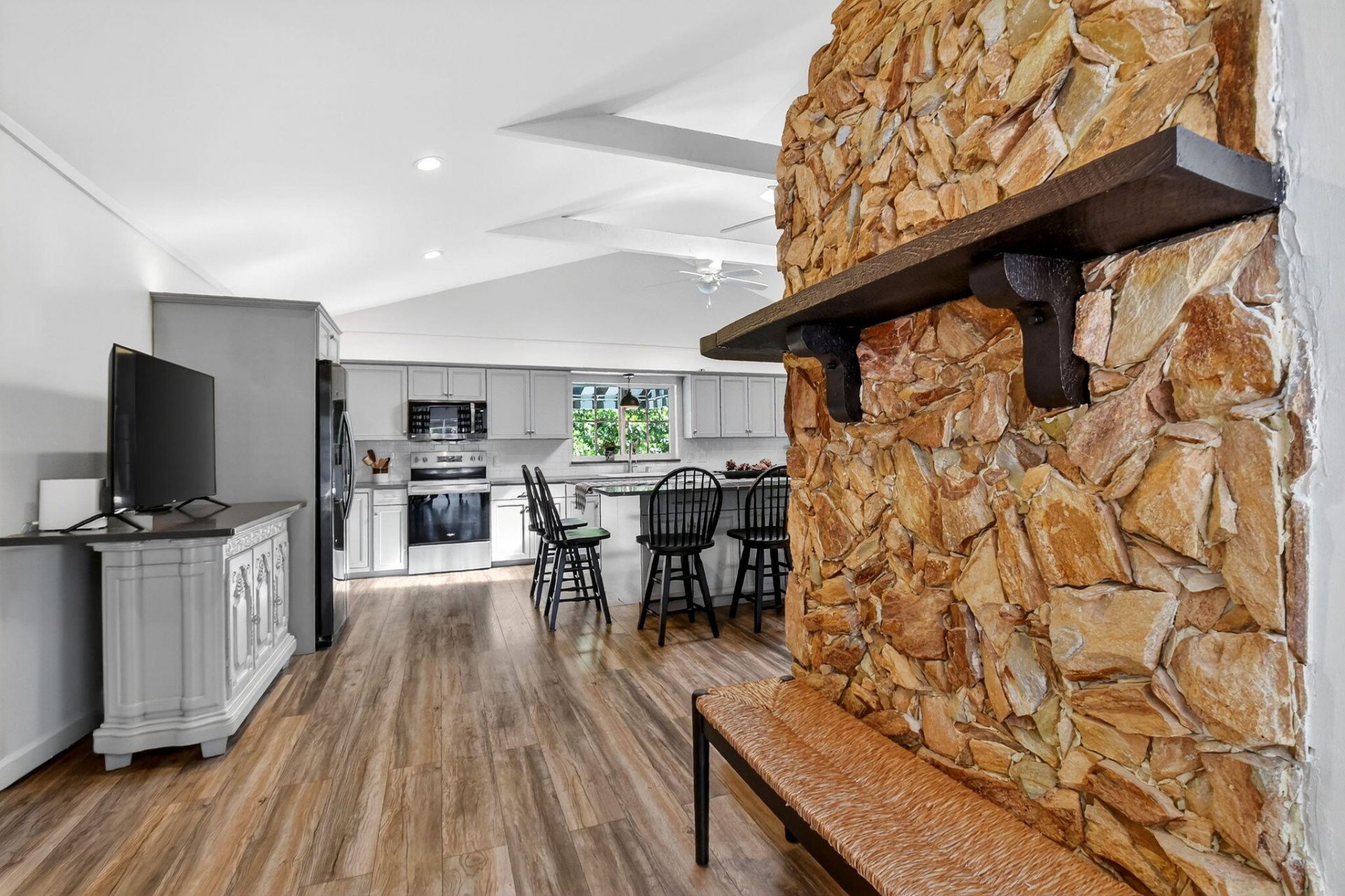 2842 SW 4th Street, Boynton Beach, FL 33435 Photo