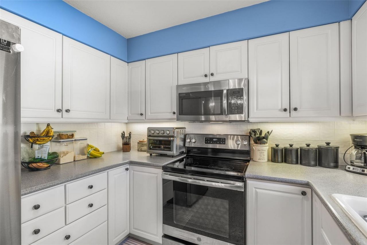 744 63rd Avenue N, Saint Petersburg, FL 33702 Photo