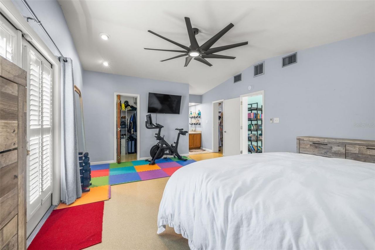 744 63rd Avenue N, Saint Petersburg, FL 33702 Photo