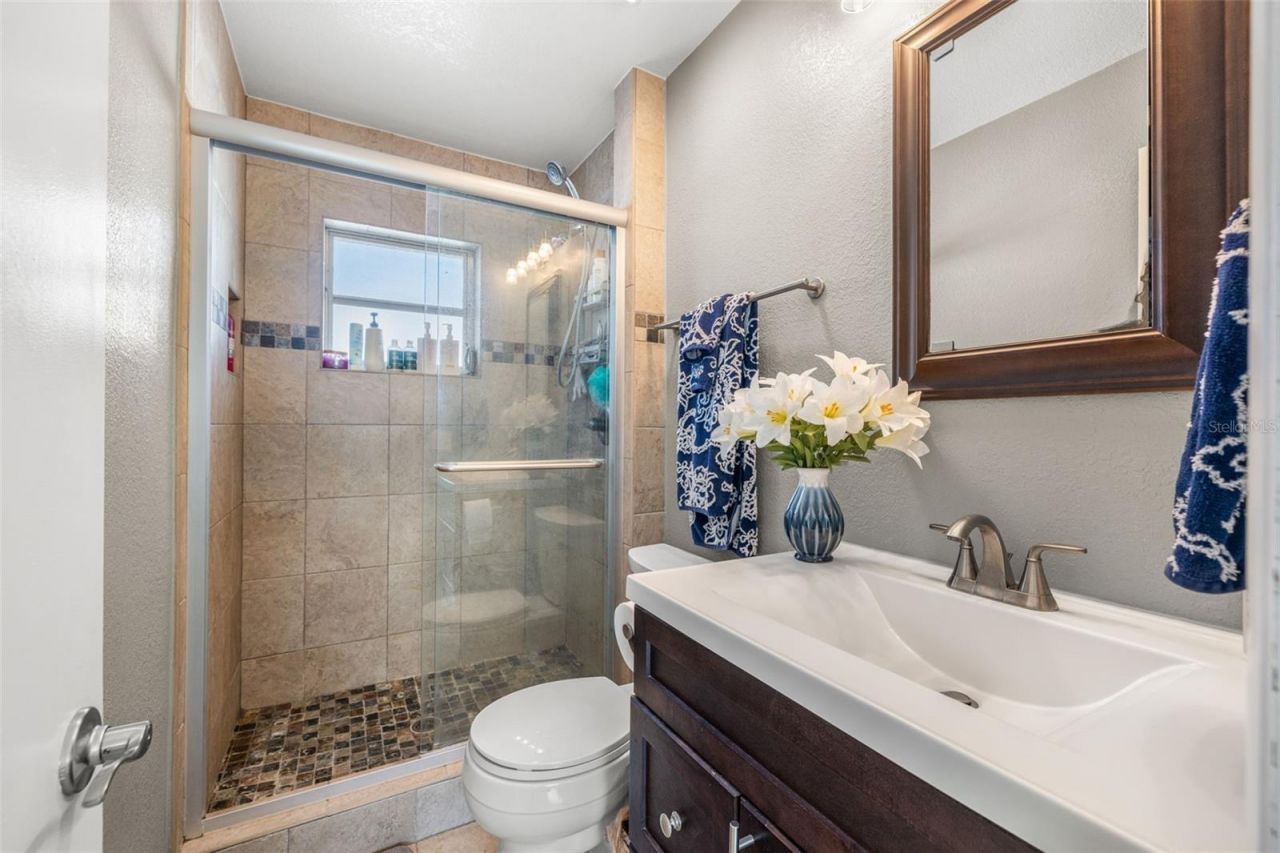 744 63rd Avenue N, Saint Petersburg, FL 33702 Photo