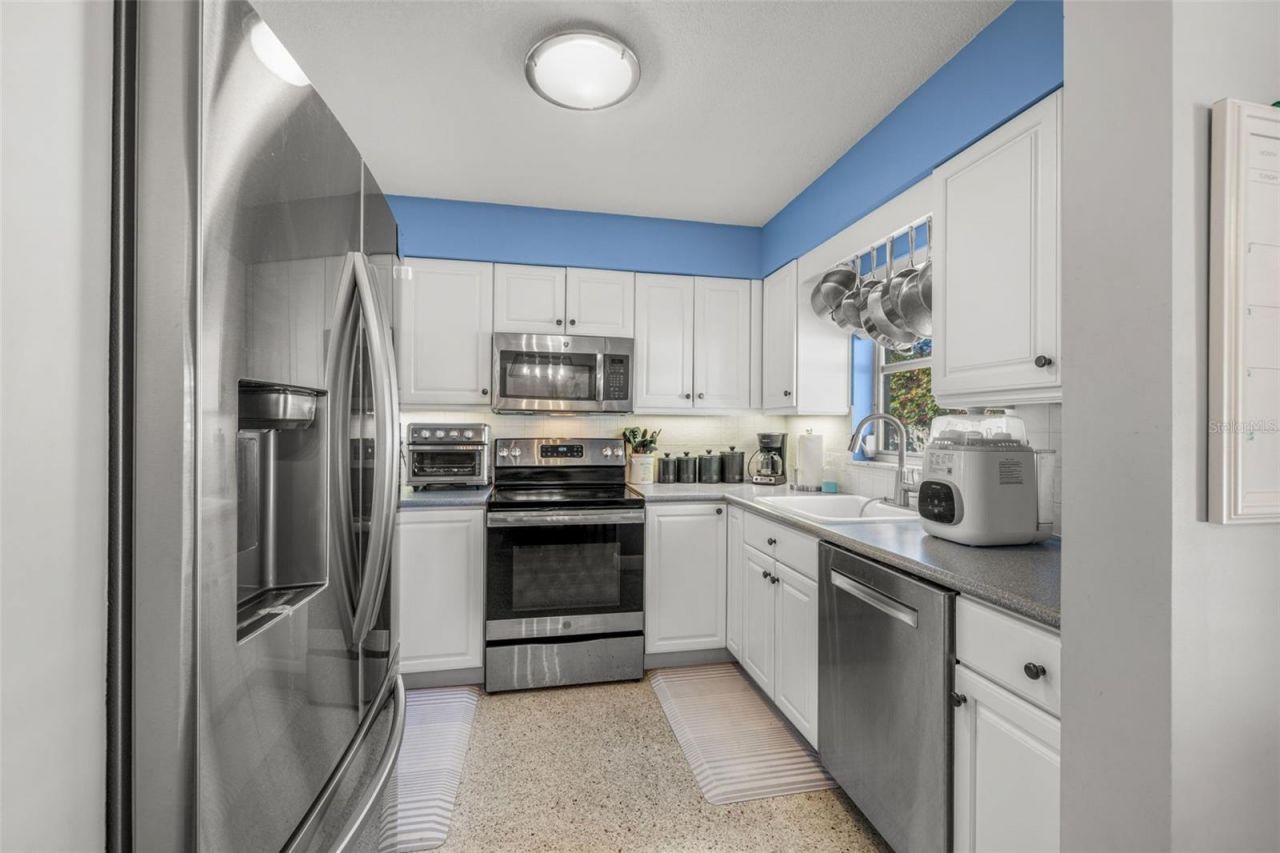 744 63rd Avenue N, Saint Petersburg, FL 33702 Photo