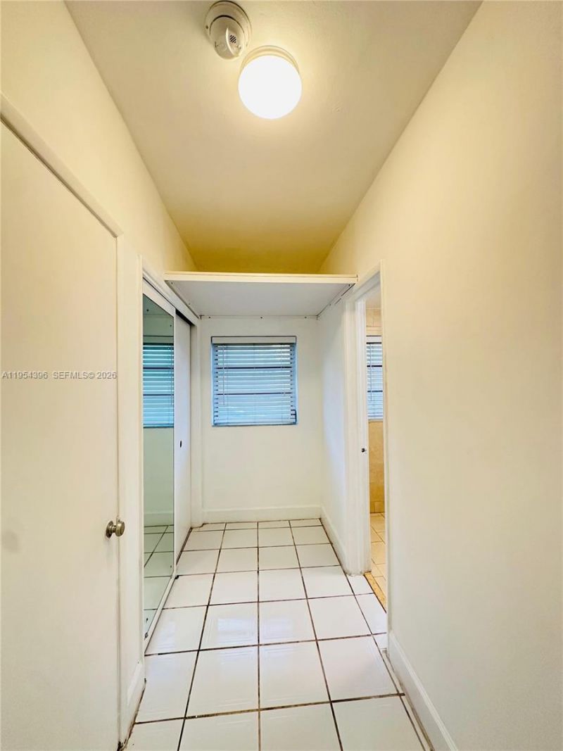 50 Park Dr, Unit 3, Bal Harbour, FL 33154 Photo