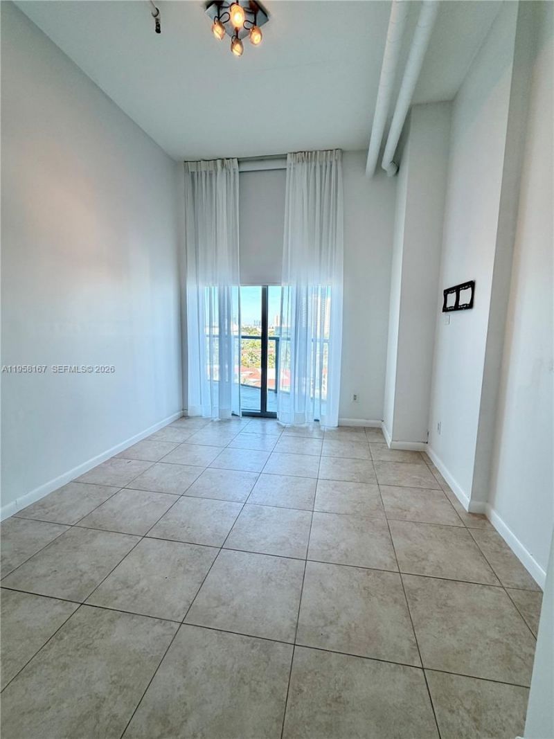 3029 NE 188th St, Unit 920, Aventura, FL 33180 Photo