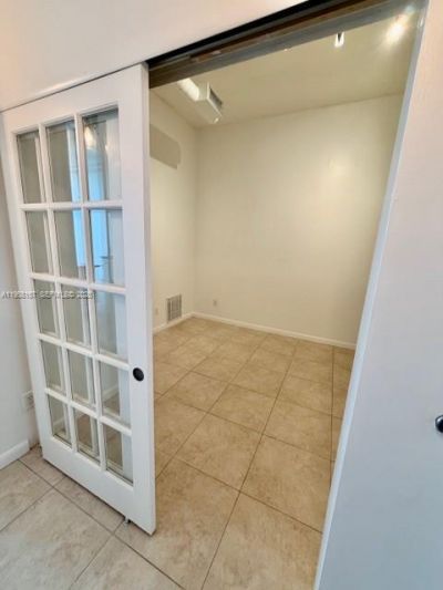 3029 NE 188th St, Unit 920, Aventura, FL 33180 Photo