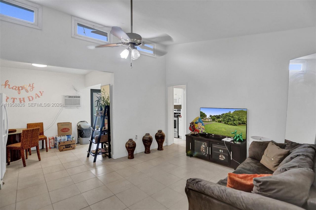 3255 SW 60th Ave, Miami, FL 33155 Photo