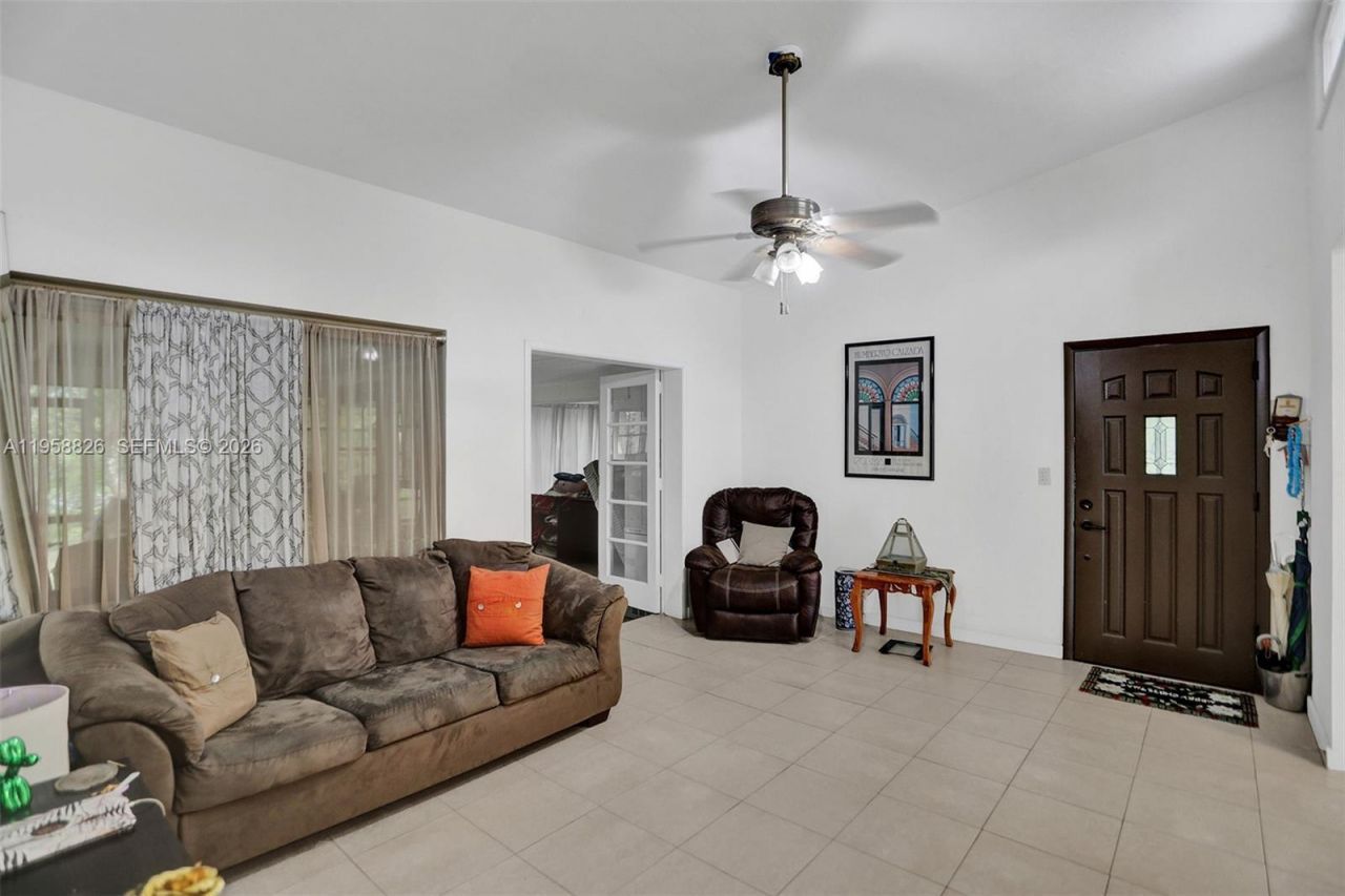 3255 SW 60th Ave, Miami, FL 33155 Photo