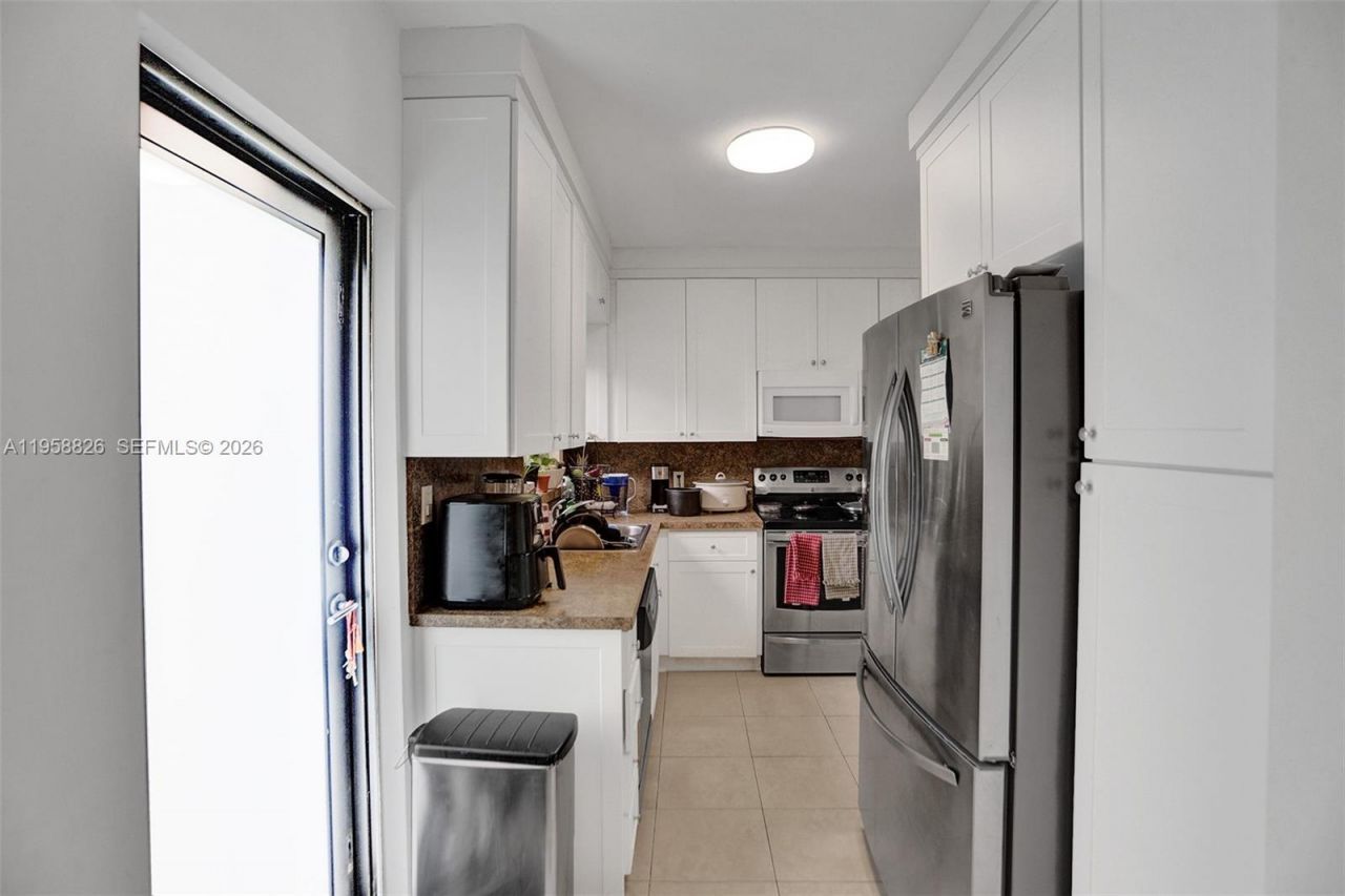 3255 SW 60th Ave, Miami, FL 33155 Photo