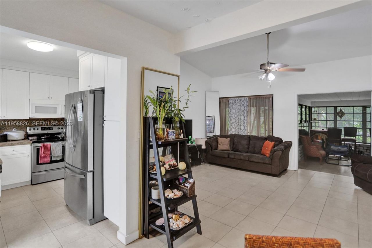 3255 SW 60th Ave, Miami, FL 33155 Photo