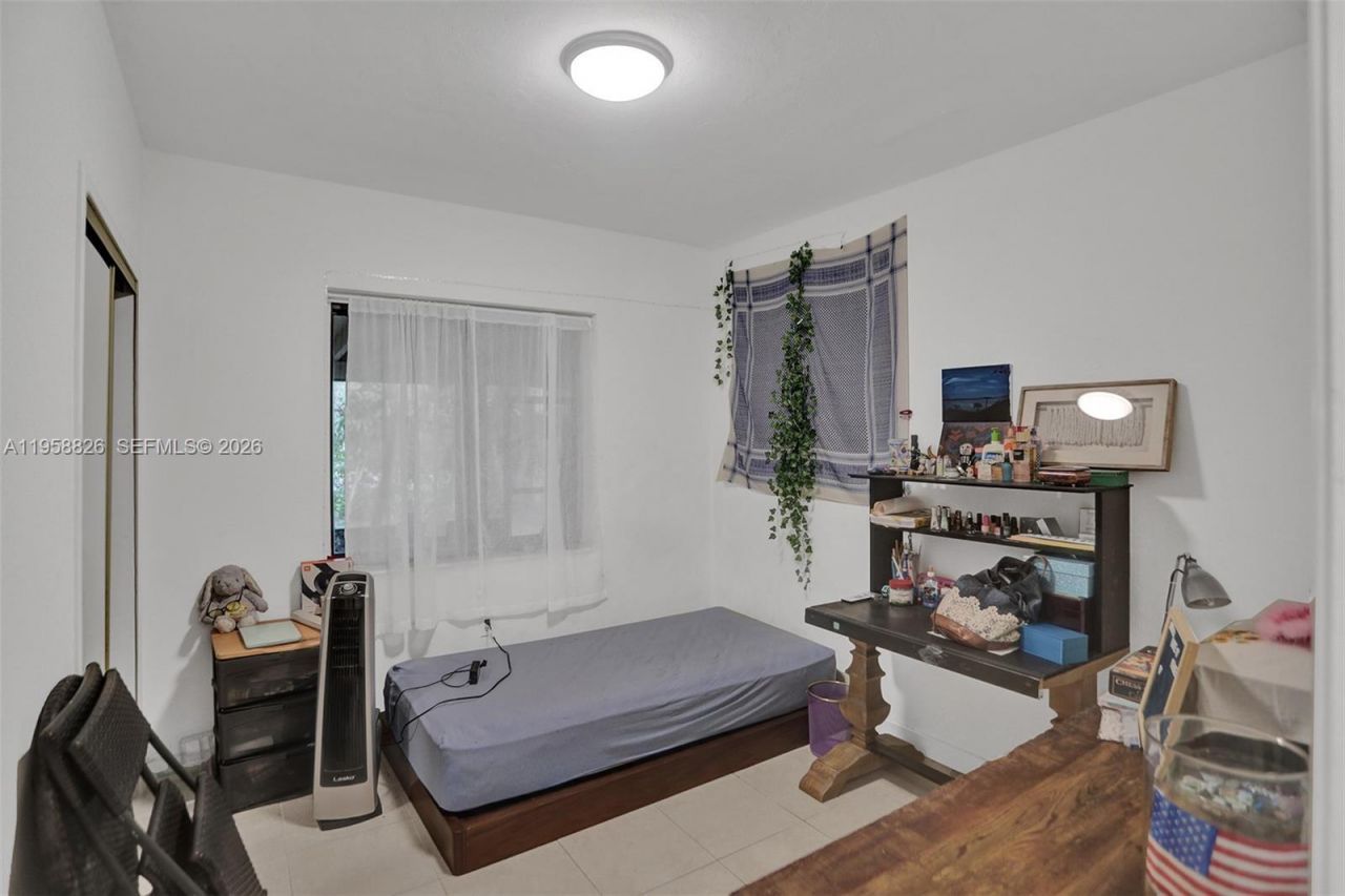 3255 SW 60th Ave, Miami, FL 33155 Photo