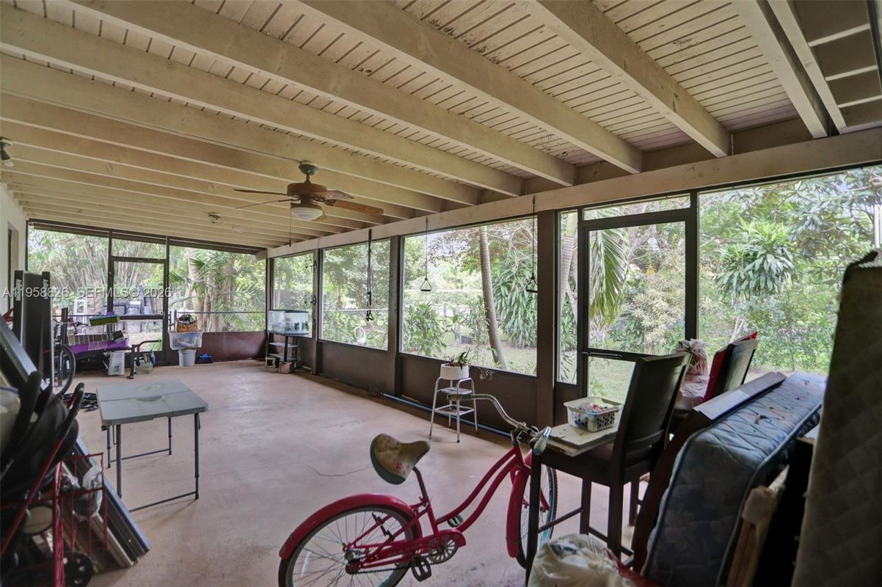 3255 SW 60th Ave, Miami, FL 33155 Photo