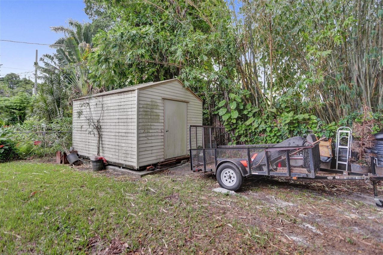 3255 SW 60th Ave, Miami, FL 33155 Photo