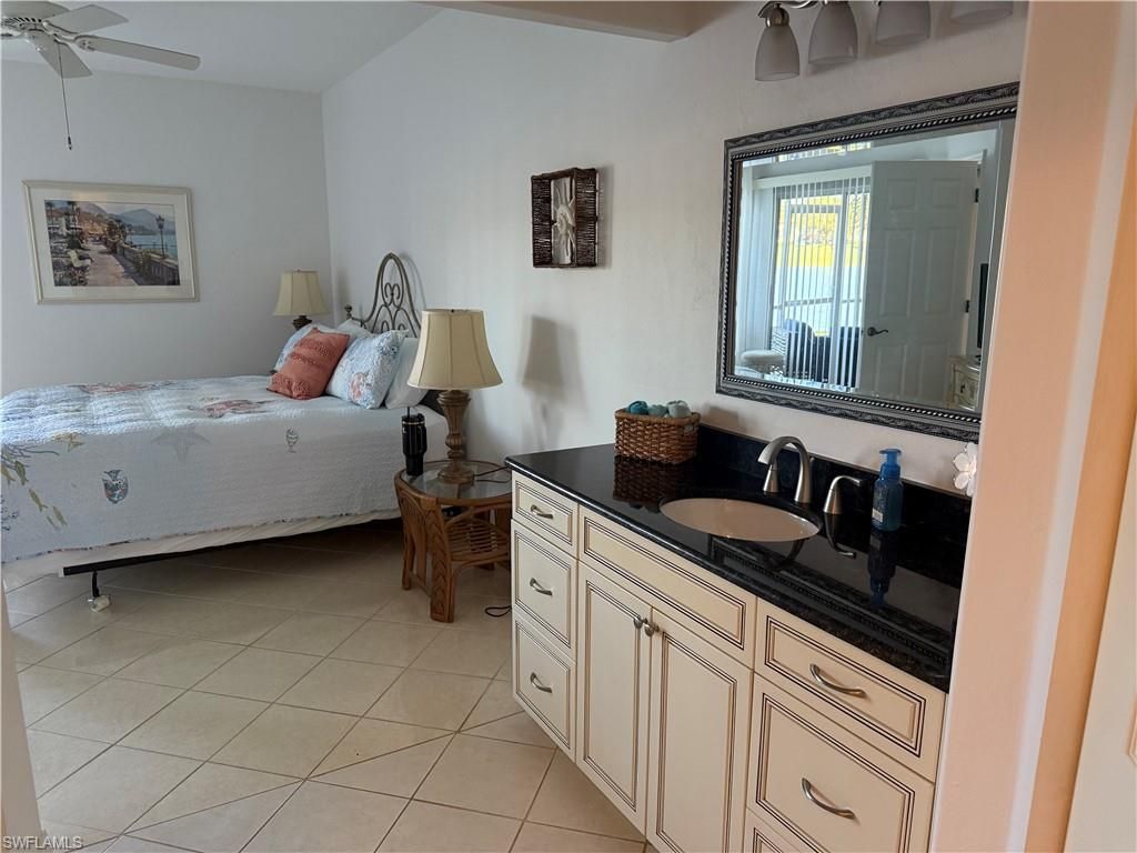 13070 Amberley Ct , Unit 902, Bonita Springs, FL 34135 Photo