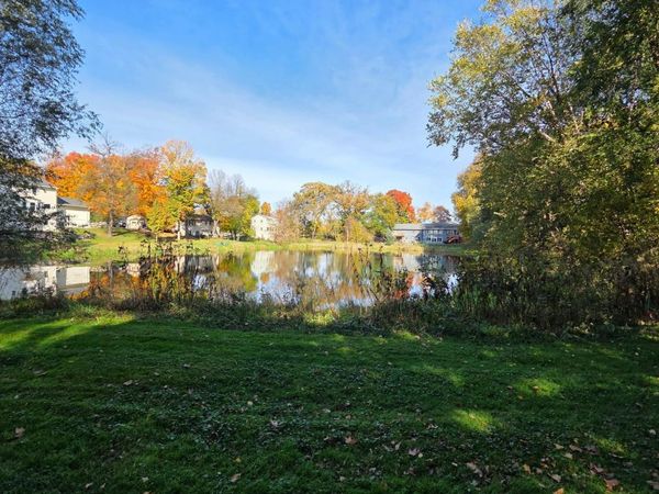 17100 Hampton Court, Minnetonka, MN 55345