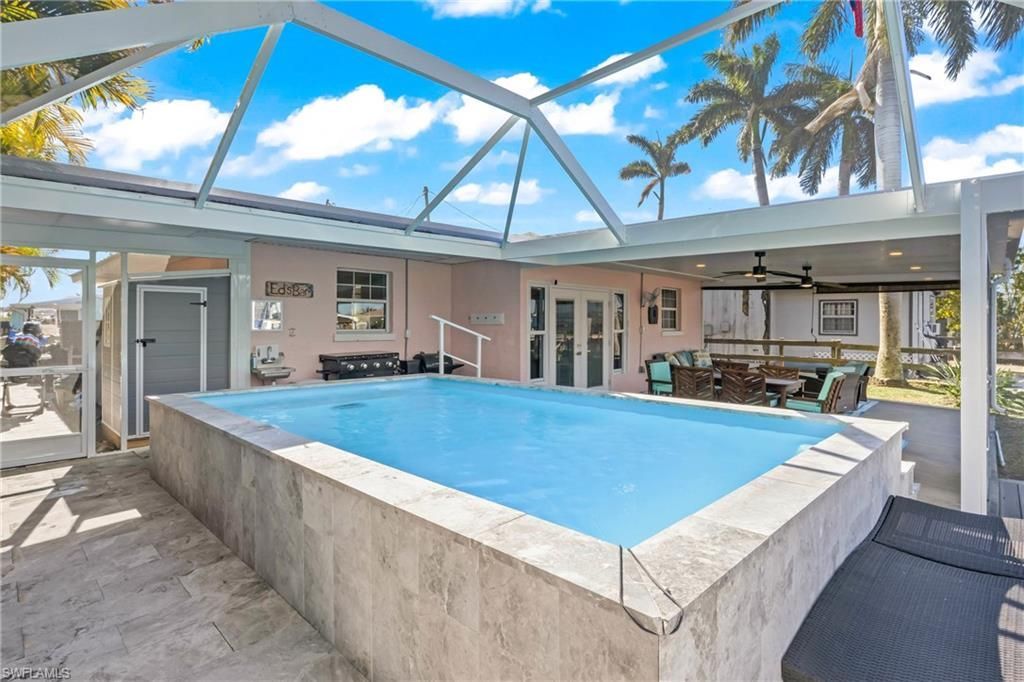 2556 Cay Cv, Matlacha, FL 33993 Photo