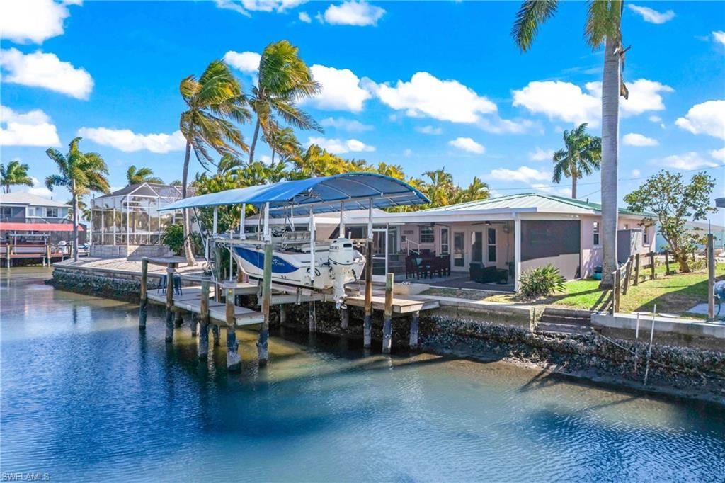 2556 Cay Cv, Matlacha, FL 33993 Photo