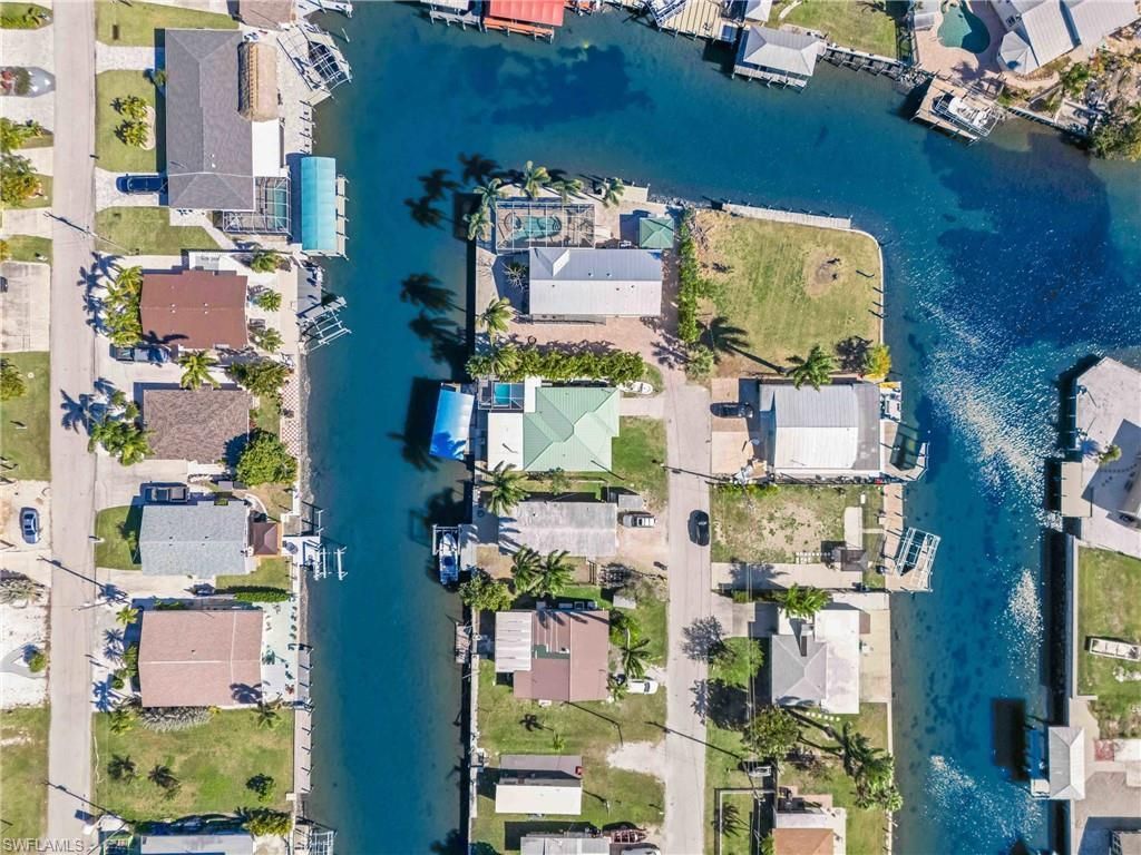 2556 Cay Cv, Matlacha, FL 33993 Photo