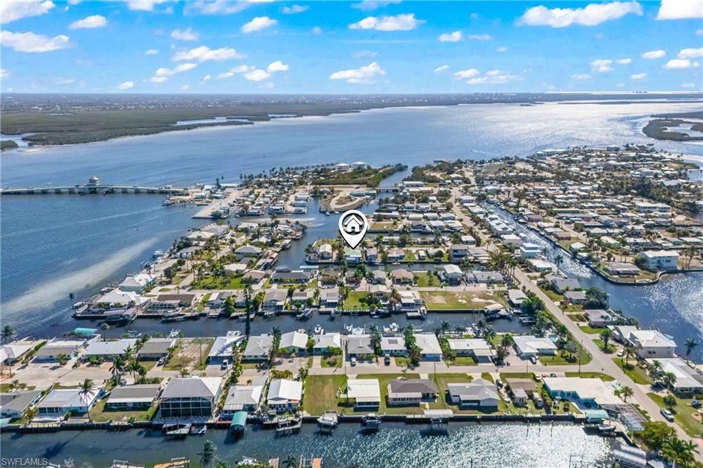 2556 Cay Cv, Matlacha, FL 33993 Photo