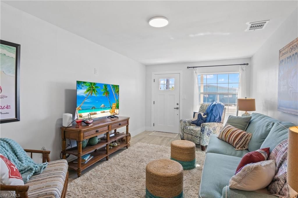 2556 Cay Cv, Matlacha, FL 33993 Photo