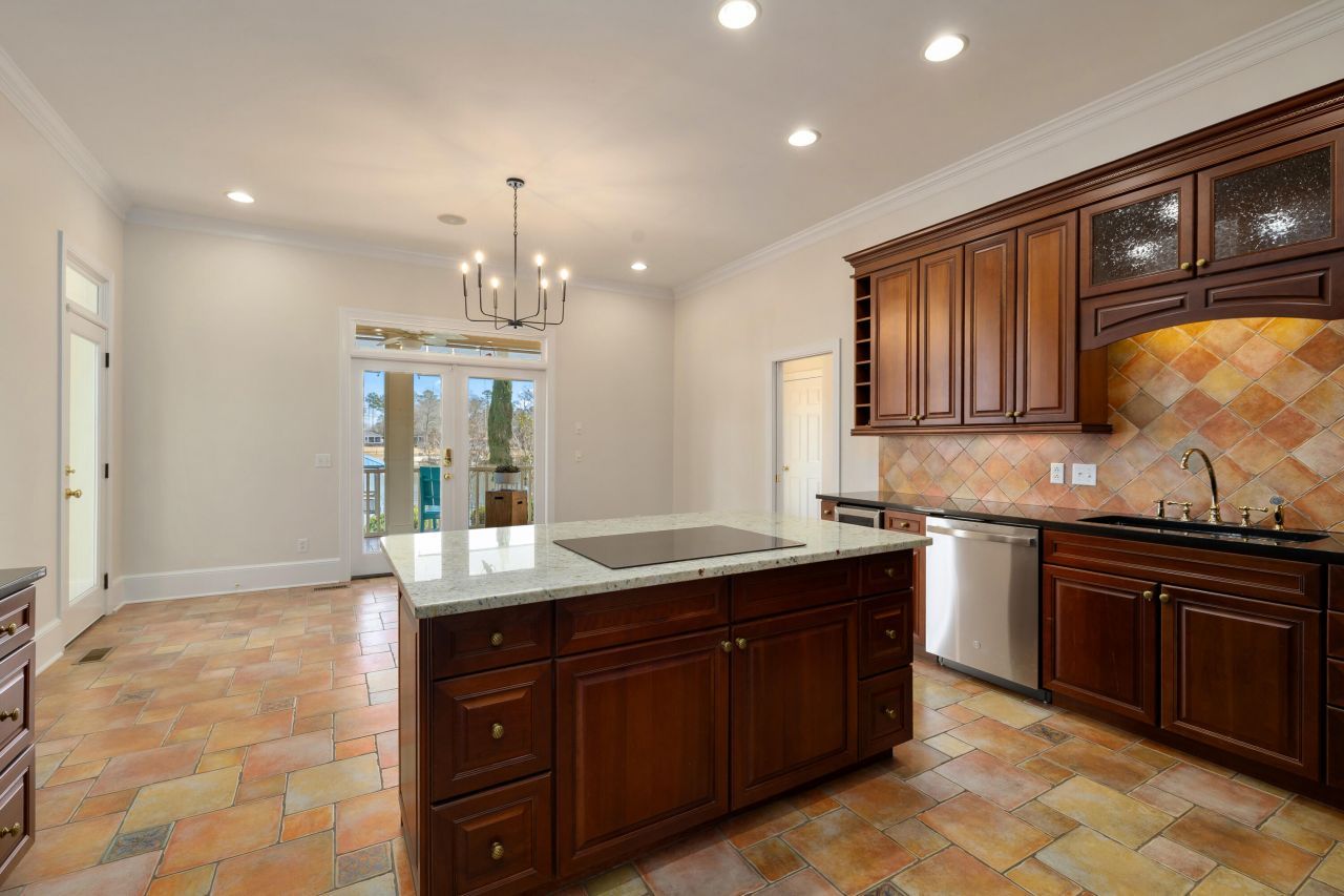 108 Plantation Drive Photo 23