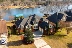 108 Plantation Drive photo 4