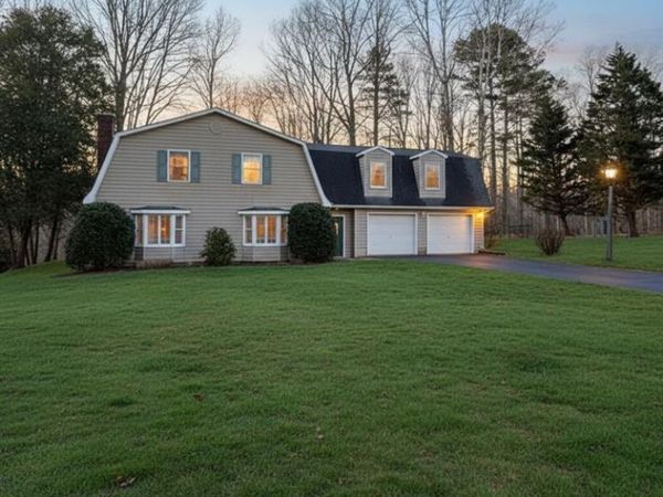 1175 Clancie Road, Shacklefords, VA 23156