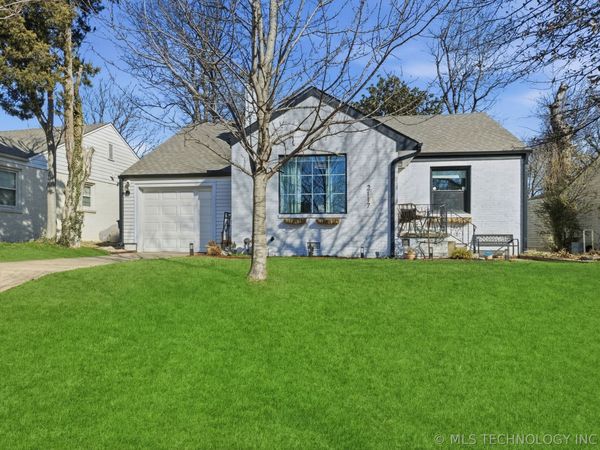 2117 S Delaware Court, Tulsa, OK 74114